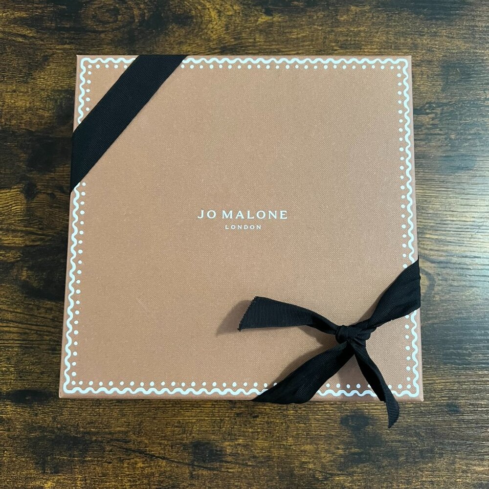 Jo Malone Ginger Bread Limited Edition Gift Box